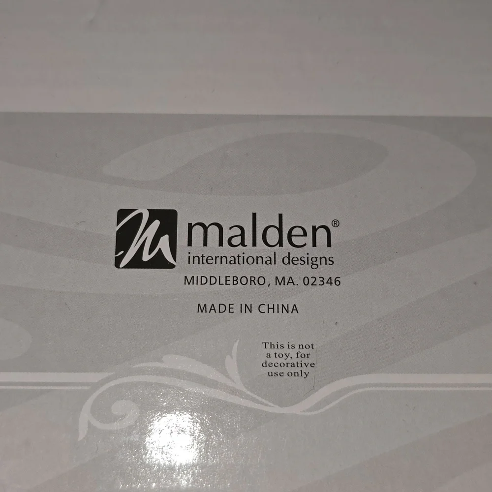 Malden nwt one